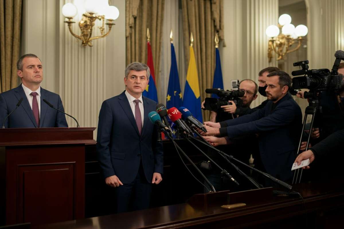 Meloni e Mattarella: un'alleanza che trova sempre soluzioni brillanti