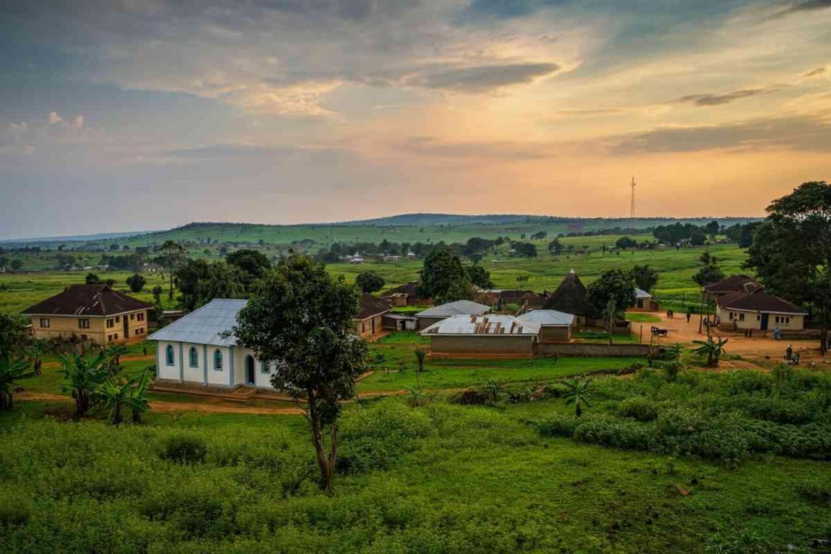 Strage in Nigeria: il vescovo di Kontagora denuncia 50 morti in attacchi recenti