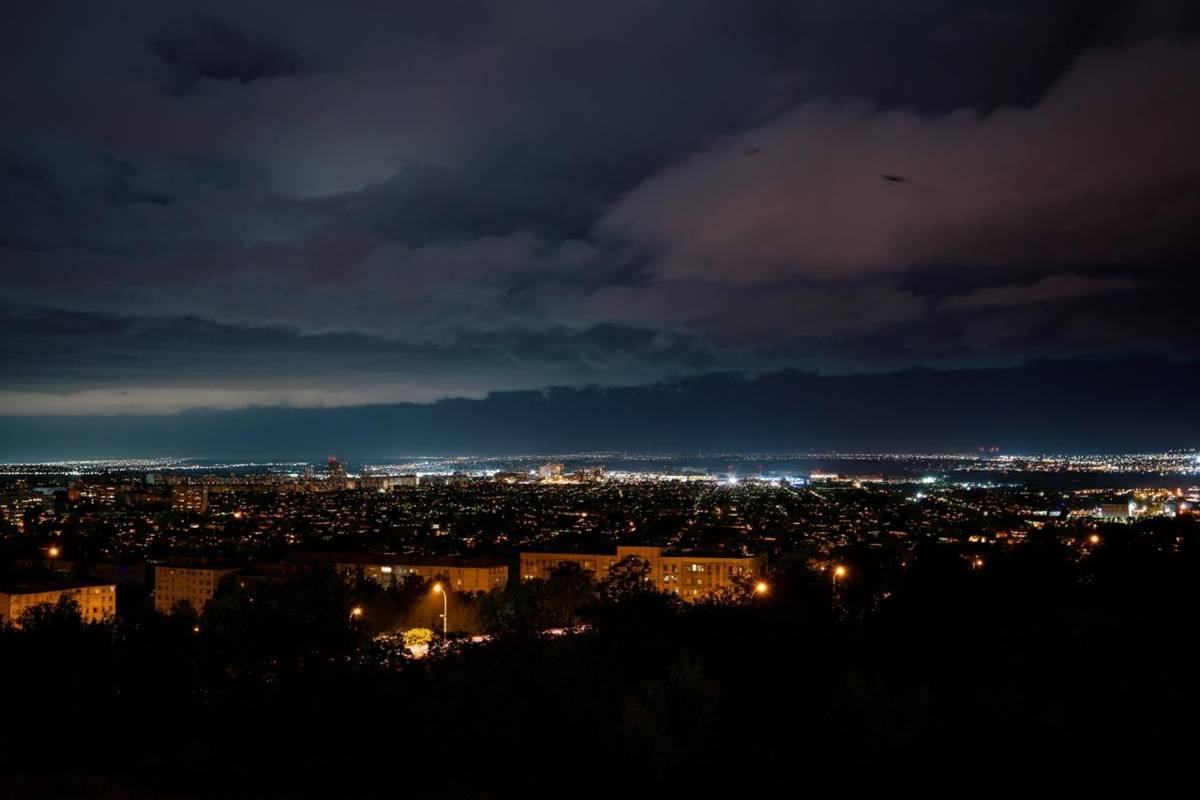 Ucraina colpisce: 90 droni abbattuti su diverse regioni russe nella notte