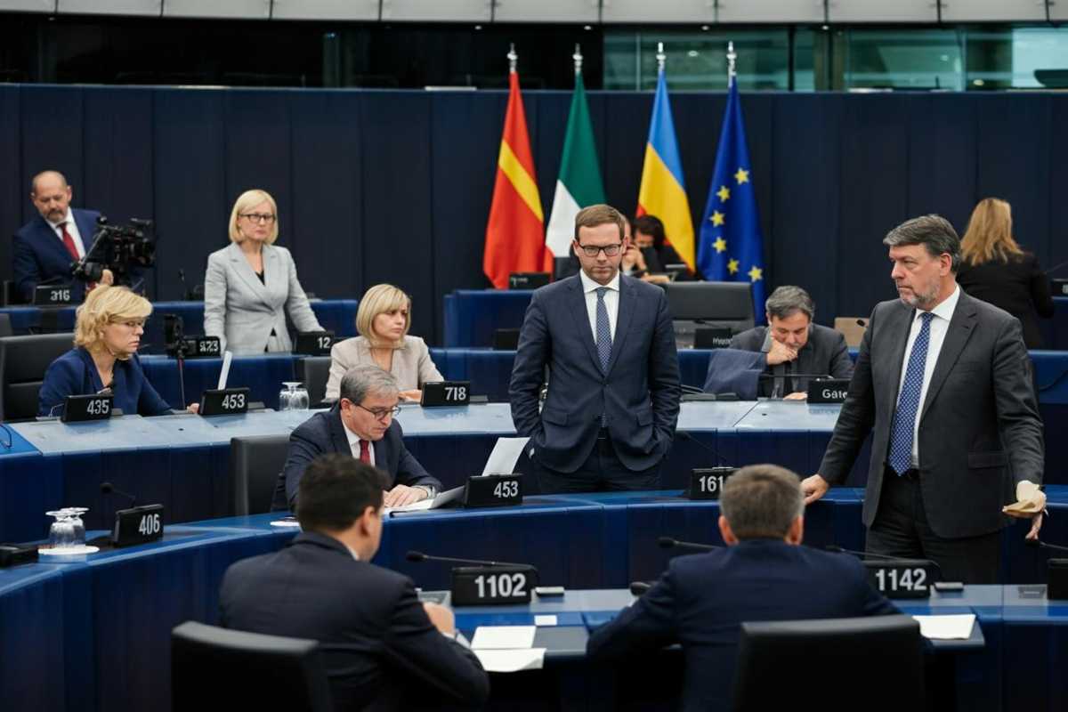 Eurocamera posticipa il voto sui dazi: nuove basi legali in gioco