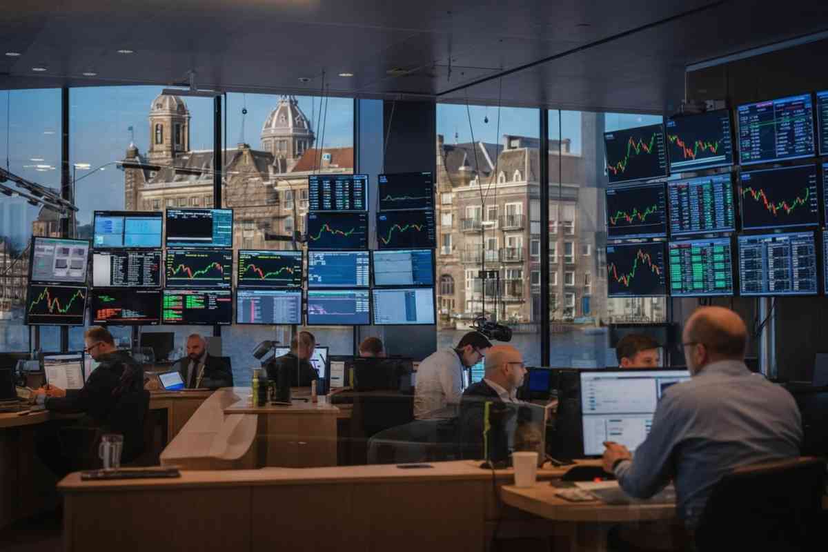 Il crollo del gas: -4% e prezzi a 32 euro al Megawattora