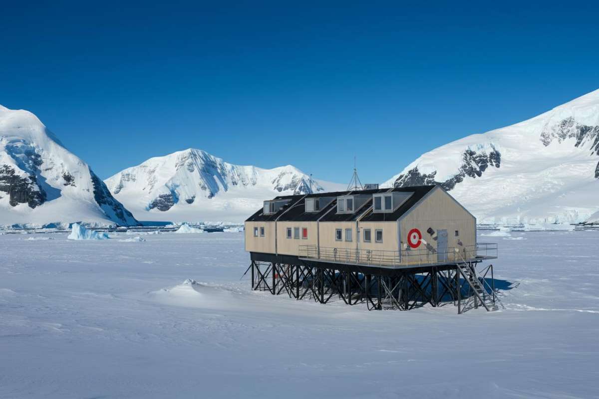 La campagna invernale alla base Concordia: esplorando l'Antartide in condizioni estreme