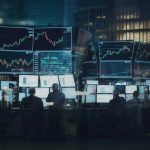 Mercati in subbuglio: Milano affonda, New York in attesa di segnali