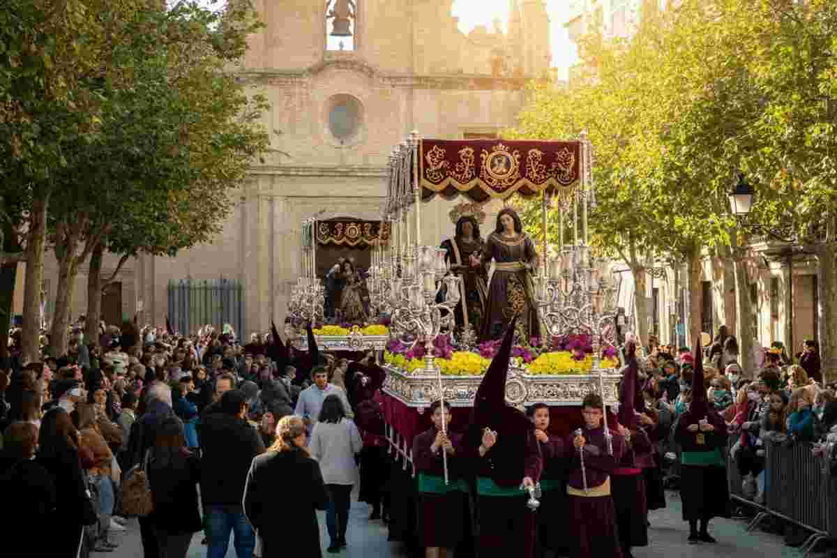 Valladolid svela la magia della 'Semana Santa' a Roma